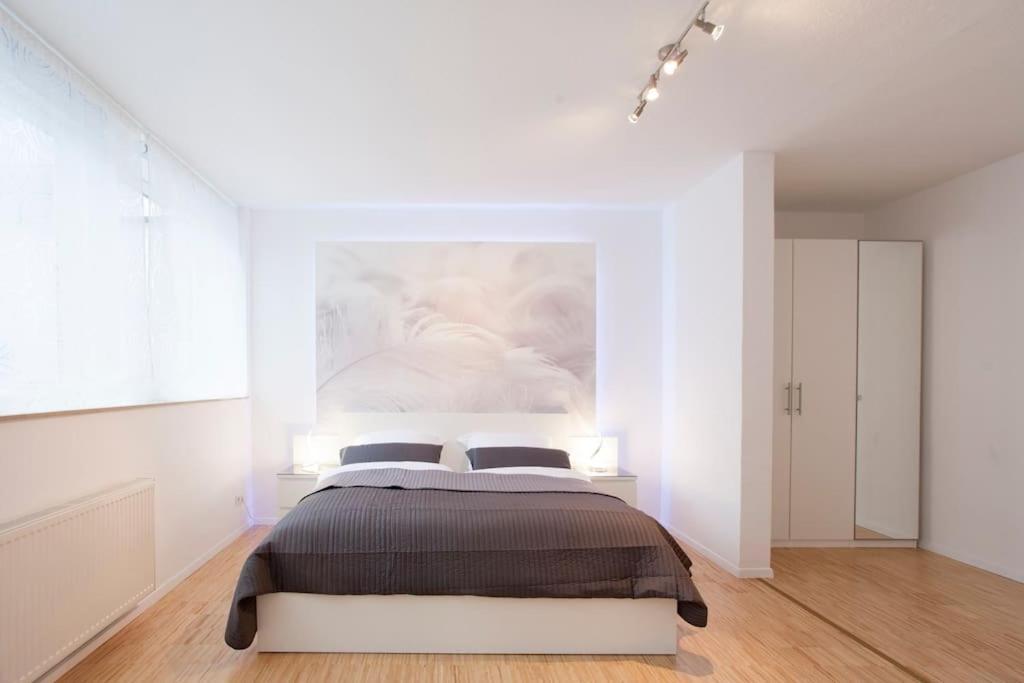 נירנברג Exclusive 2-Room Souterrain Apartment מראה חיצוני תמונה
