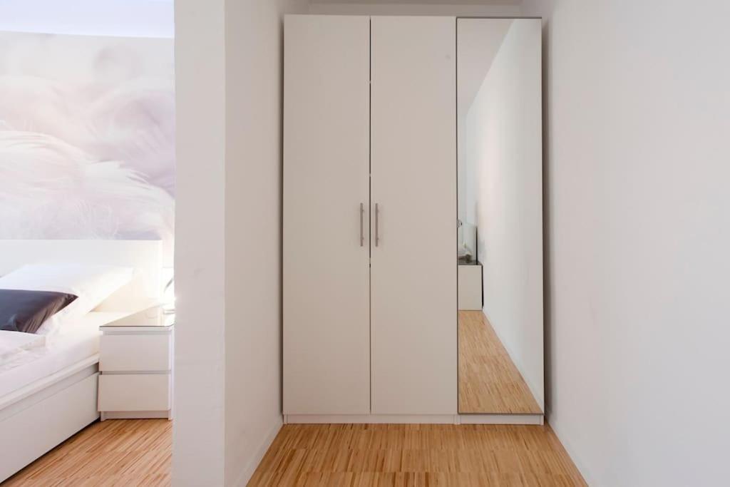נירנברג Exclusive 2-Room Souterrain Apartment מראה חיצוני תמונה